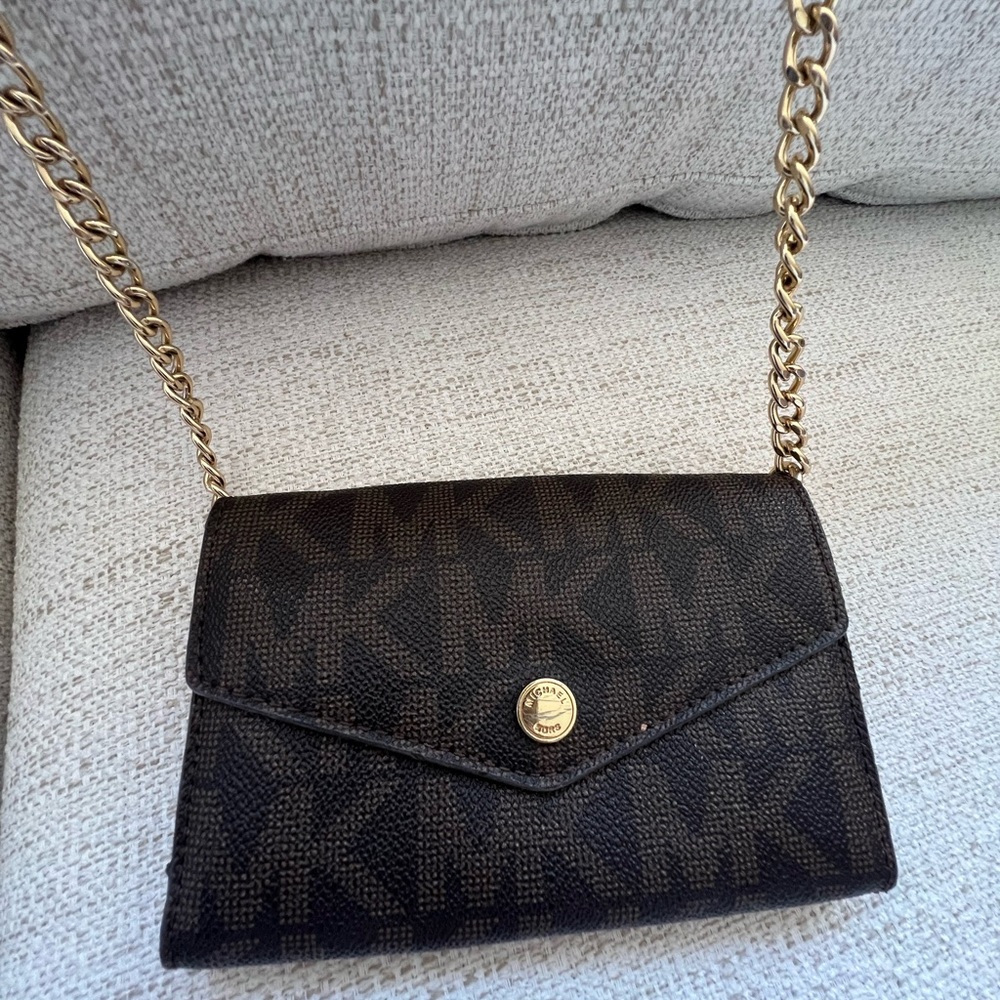 Michael Kors Mini Crossbody Bag - Picture 1 of 9